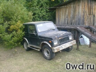 Битый автомобиль Suzuki Samurai